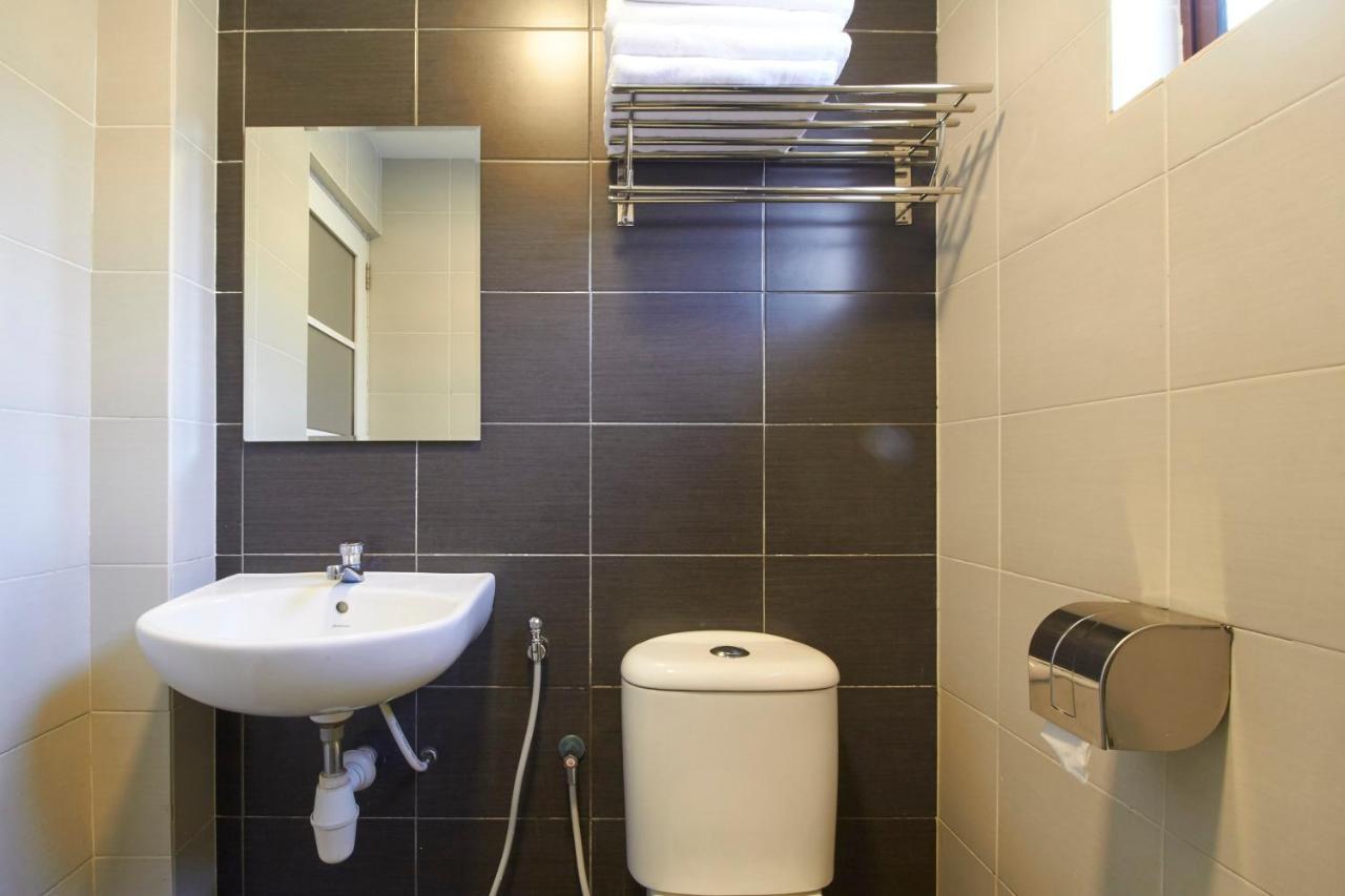 Kepong Hotel Куала-Лумпур Экстерьер фото